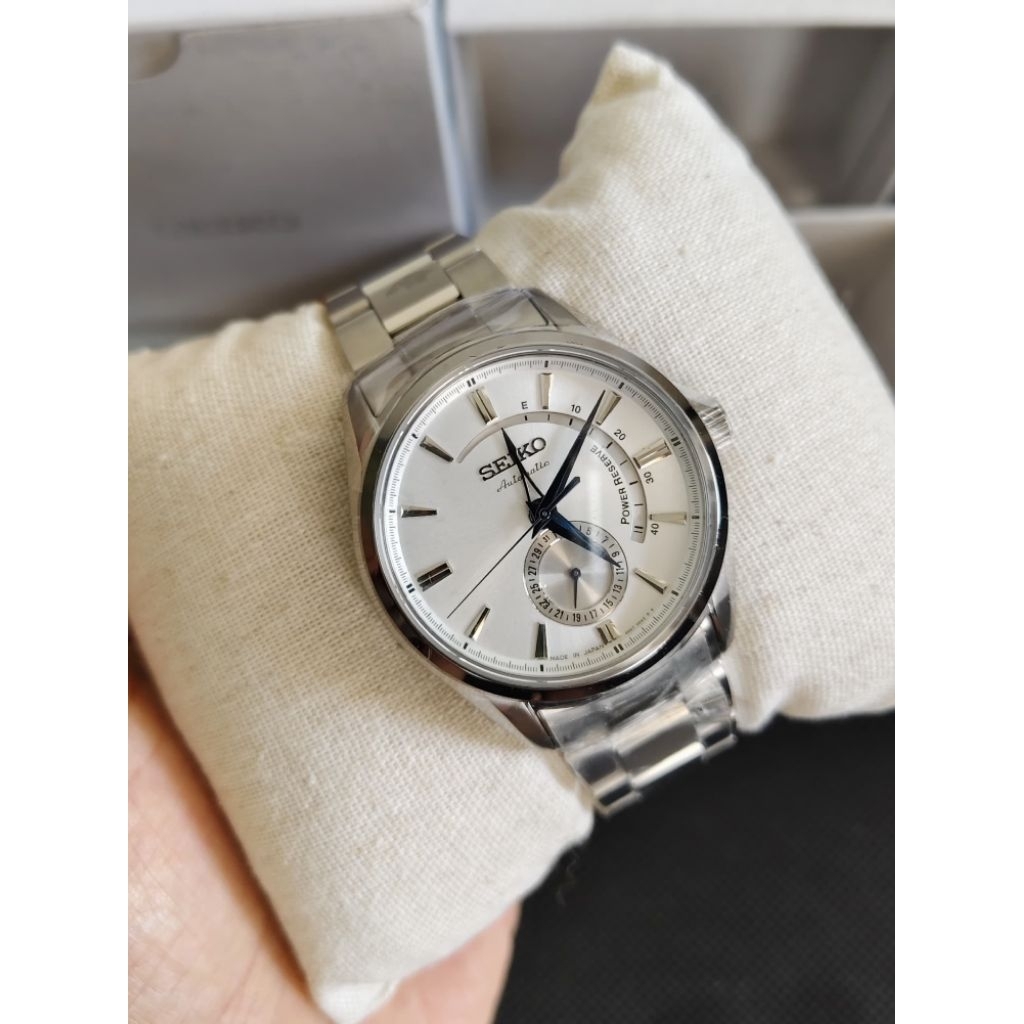 Seiko Power Reserve Calibre 4R36 New Original