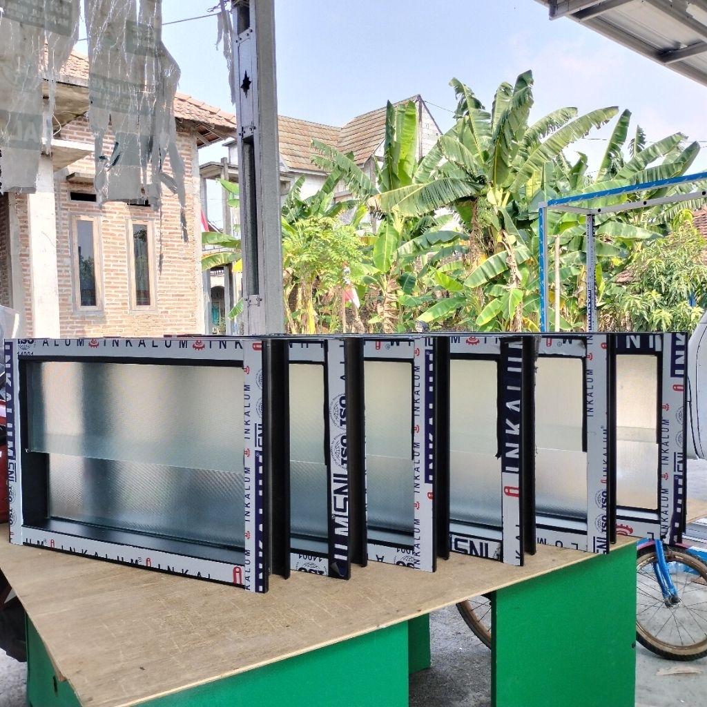 Boven zig-zag aluminium berbagai varian ukuran