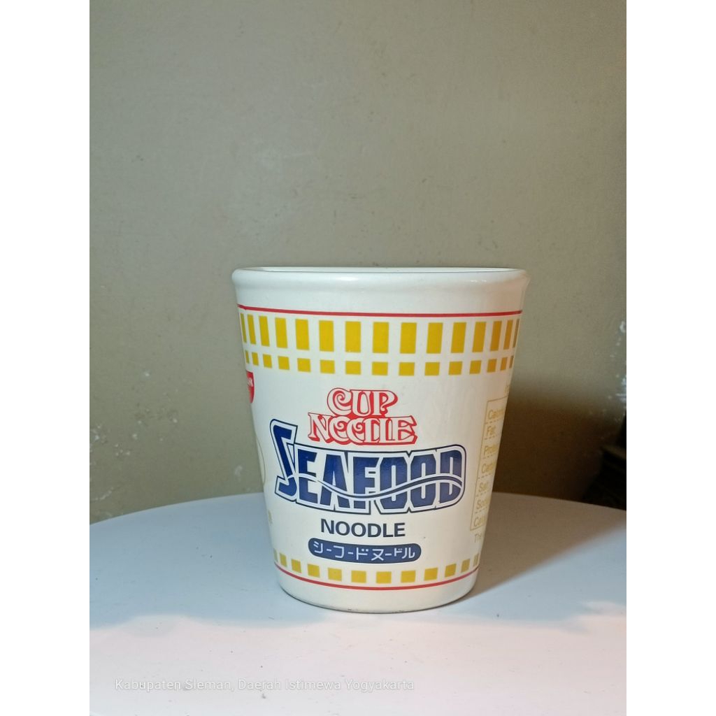 celengan keramik bentuk cup noodle seafood