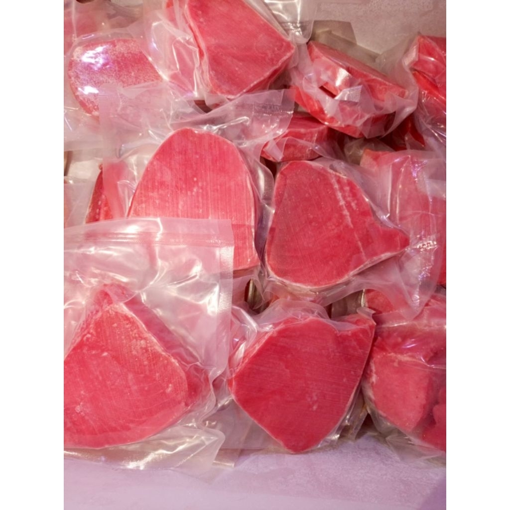 

TunaSteakSashimiSushiGrade