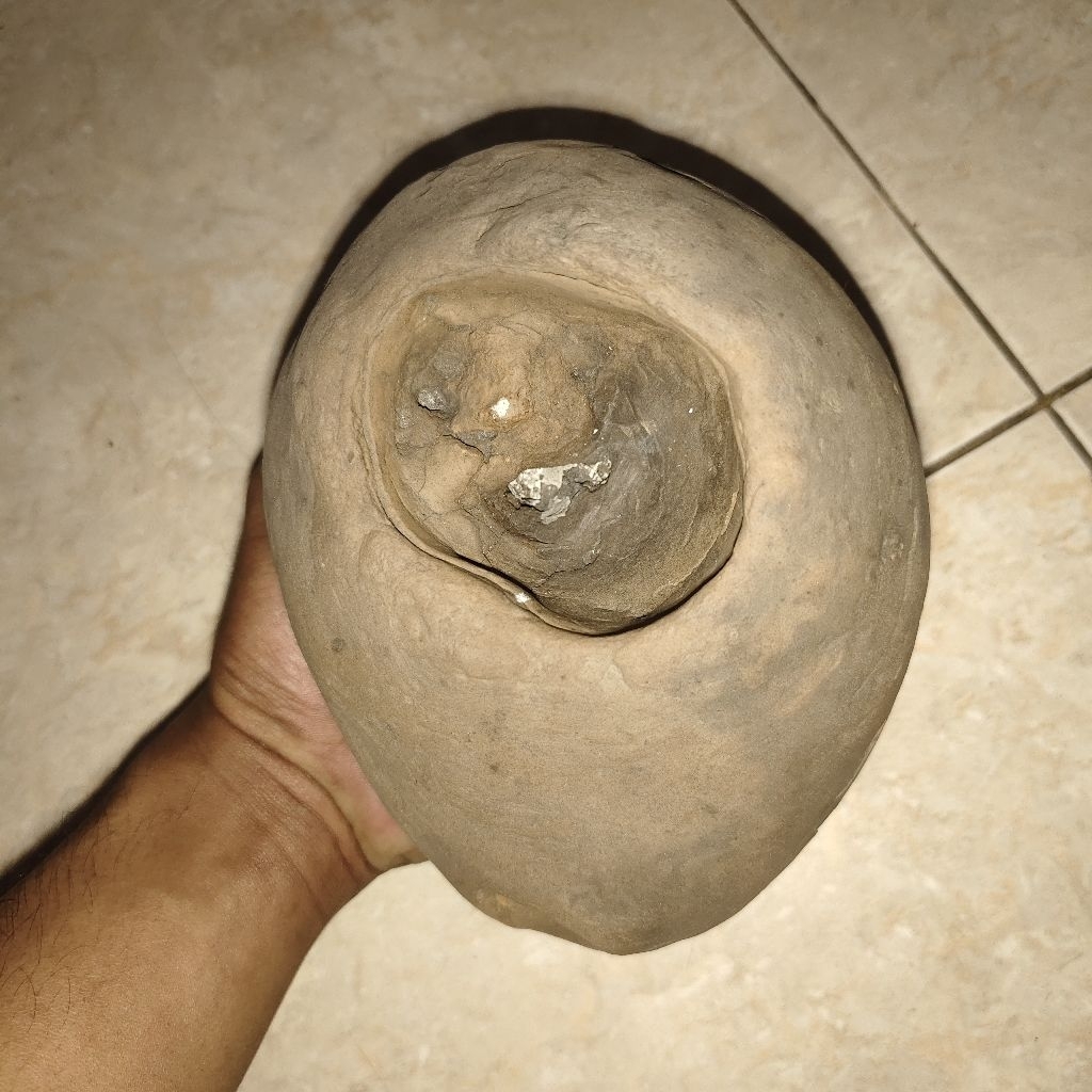 batu unik banget langka wrisan antik kuno