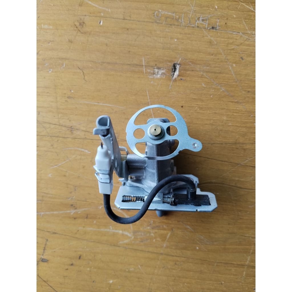 Pemantik api kompor gas rinnai