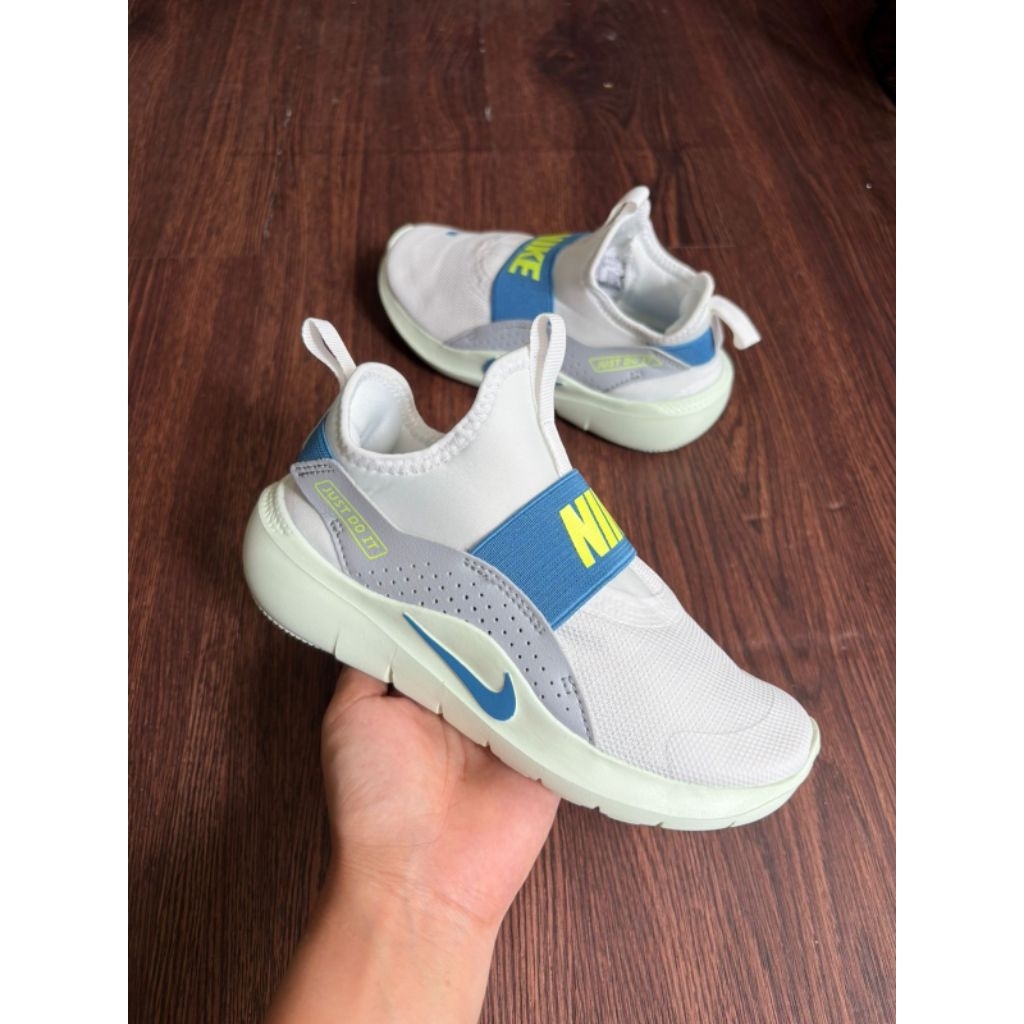 NIKE FLEX RUNNER 4 KIDS ORIGINAL