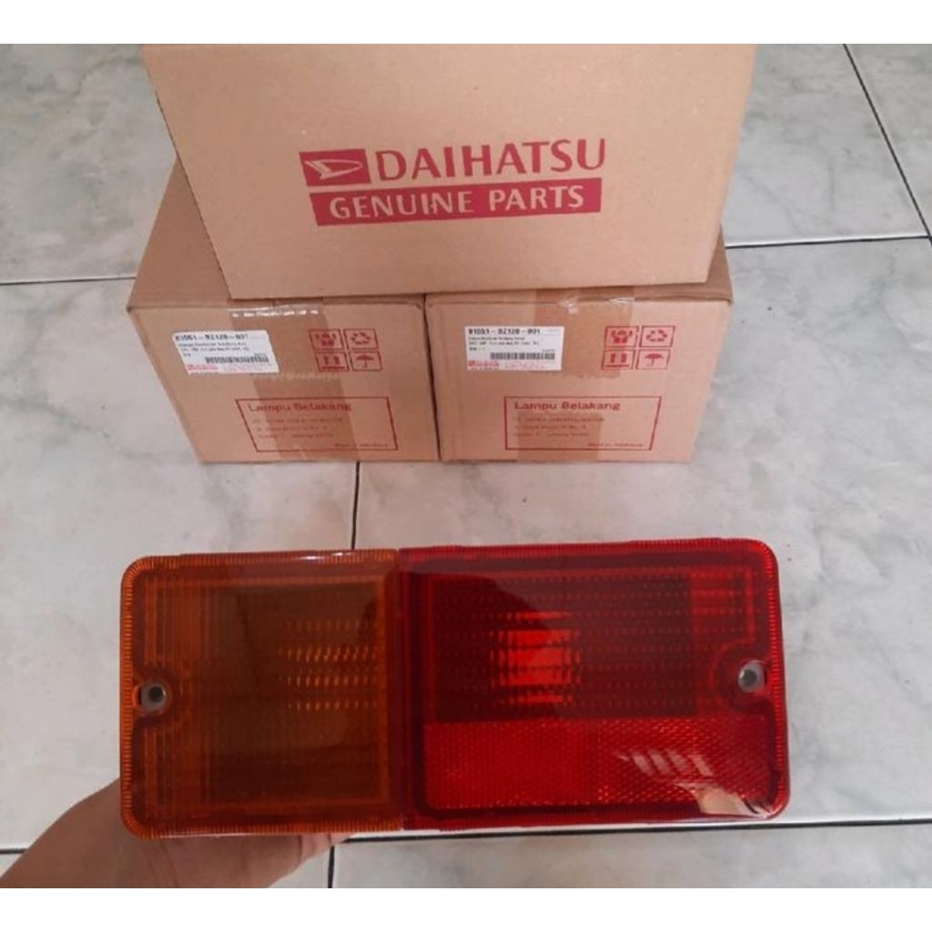 Stoplamp lampu belakang Gran max pickup bak original