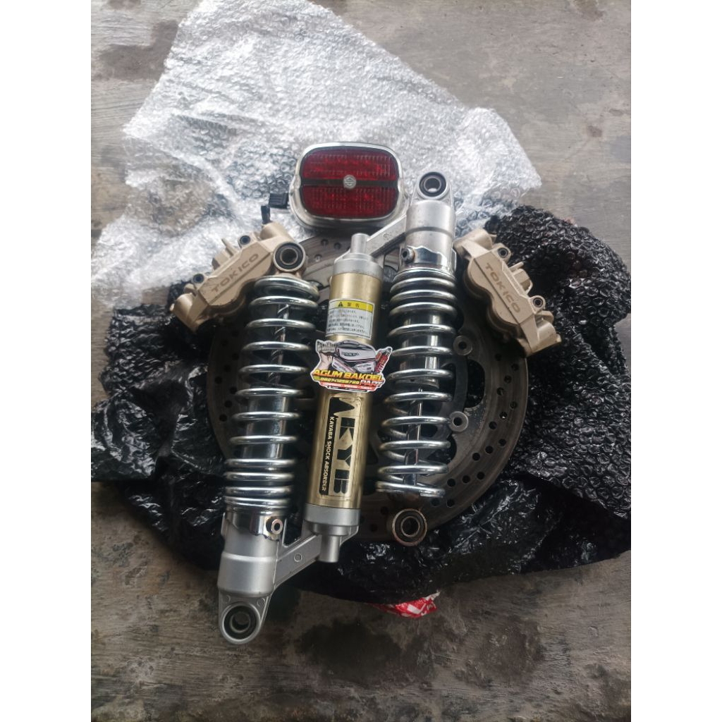 shock belakang kyb gsx400 original