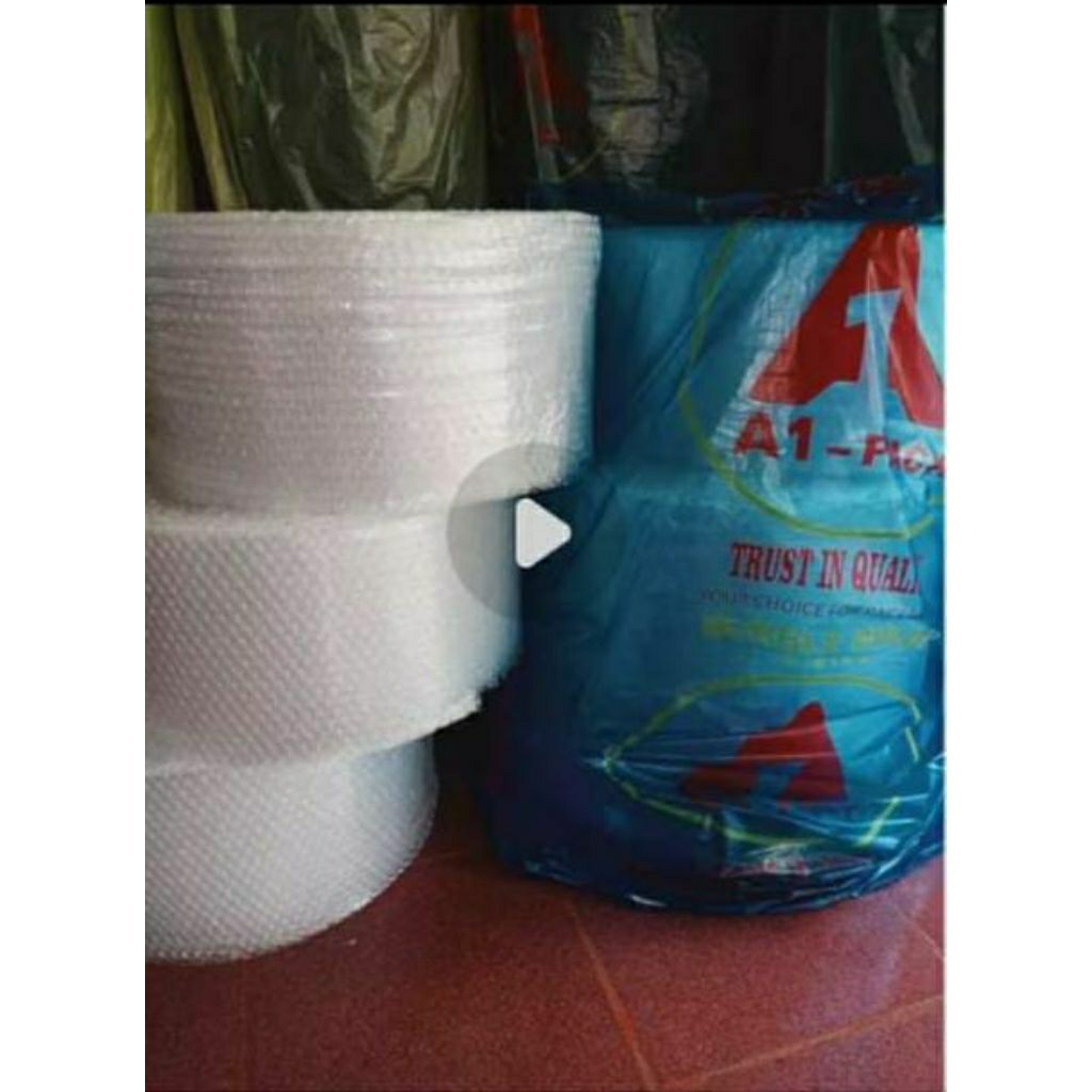 

PAKET KHUSUS BUBBLE WRAP BENING 3 KG 10 ROLL 125CM X 50 METER