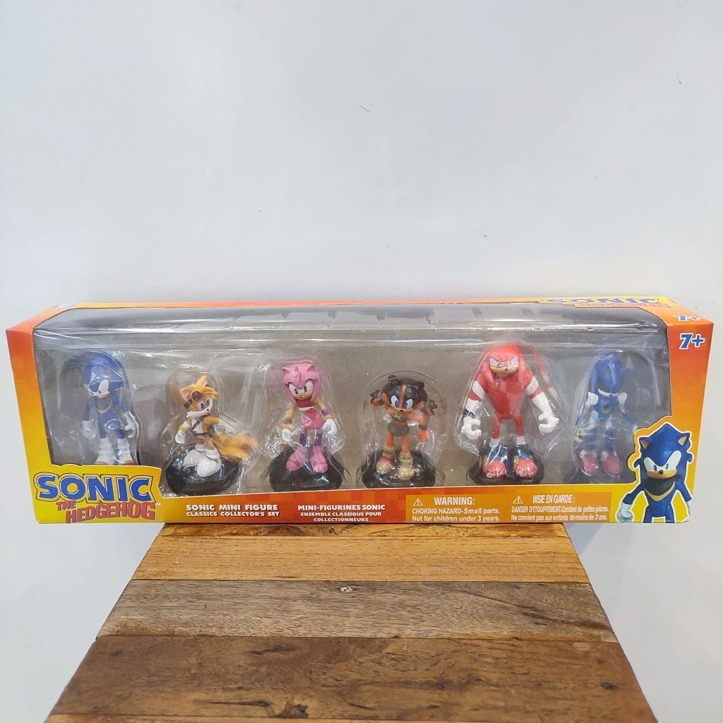 Mainan figure sonic boxsetKnuckles tails sonic amy super sonic amy metal sonic red boxsonic the hedg