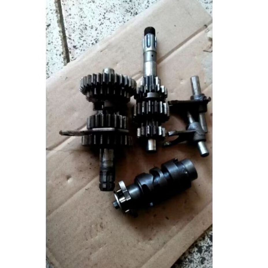 Gigi Rasio Suzuki Shogun 125 lama original lepasan motor