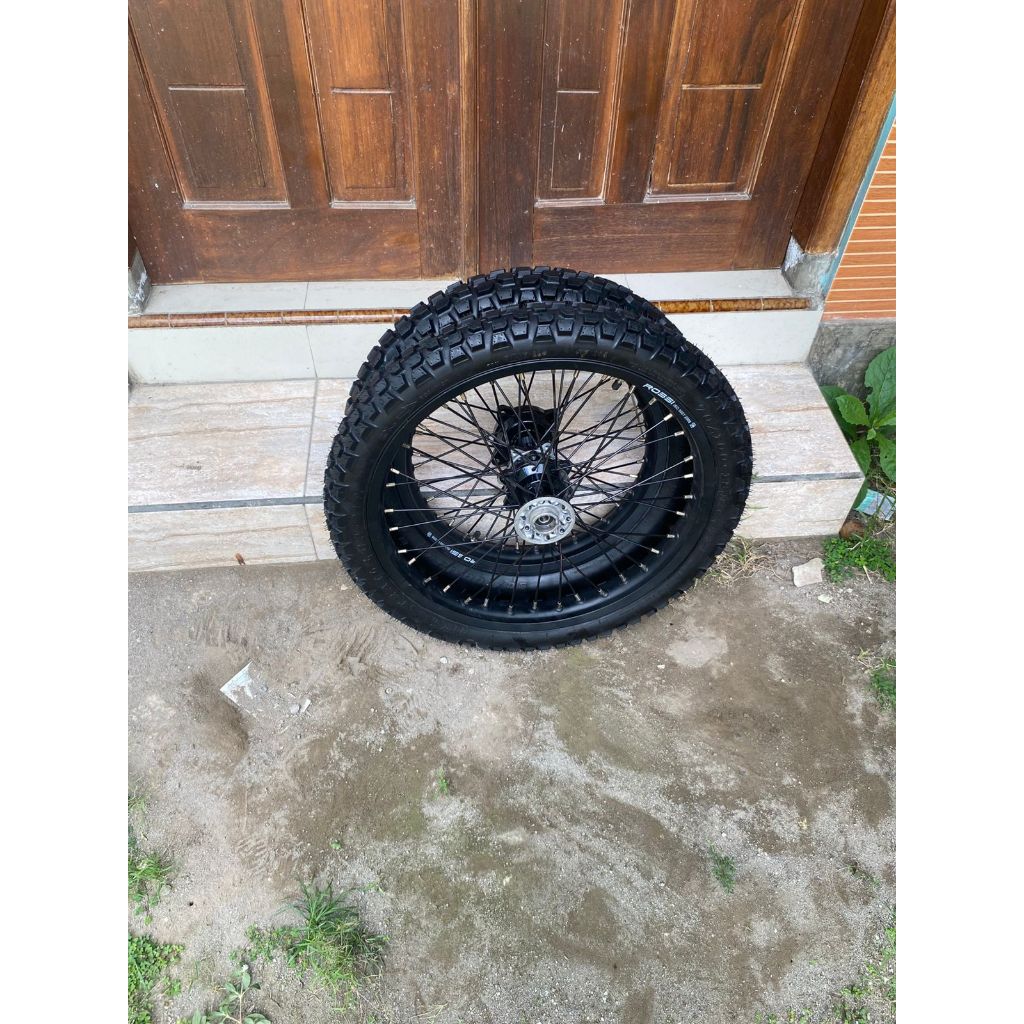 Paket Roda Offroad KLX S Ring 16/19 Ban IRC Wheelset Trabas KLX G Warna Hitam