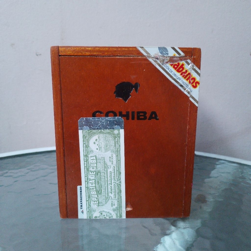 2 BUAH KARDUS KOTAK DUS BOX AUTHENTIC ORIGINAL COHIBA HABANA CUBA HABANOS OK