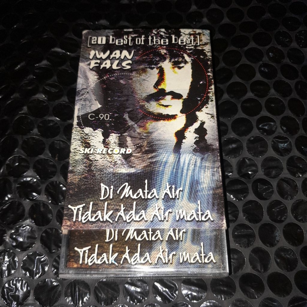 kaset pita iwan fals 20 best of the best