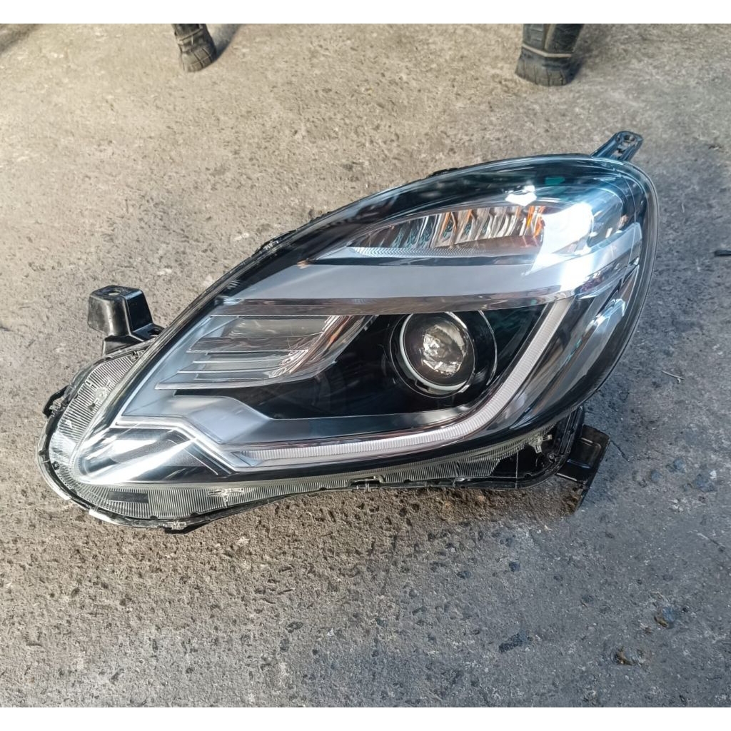 headlamp lampu depan mobilio rs 2015 2016 2017