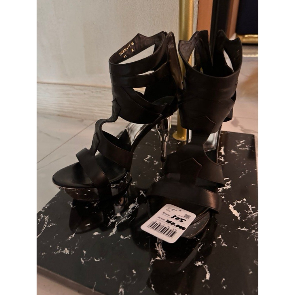 Heels Tinggi Staccato Original Black Heels Modelling Pageant