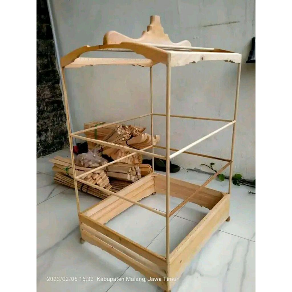 Sangkar burung model diamond tiang bulat