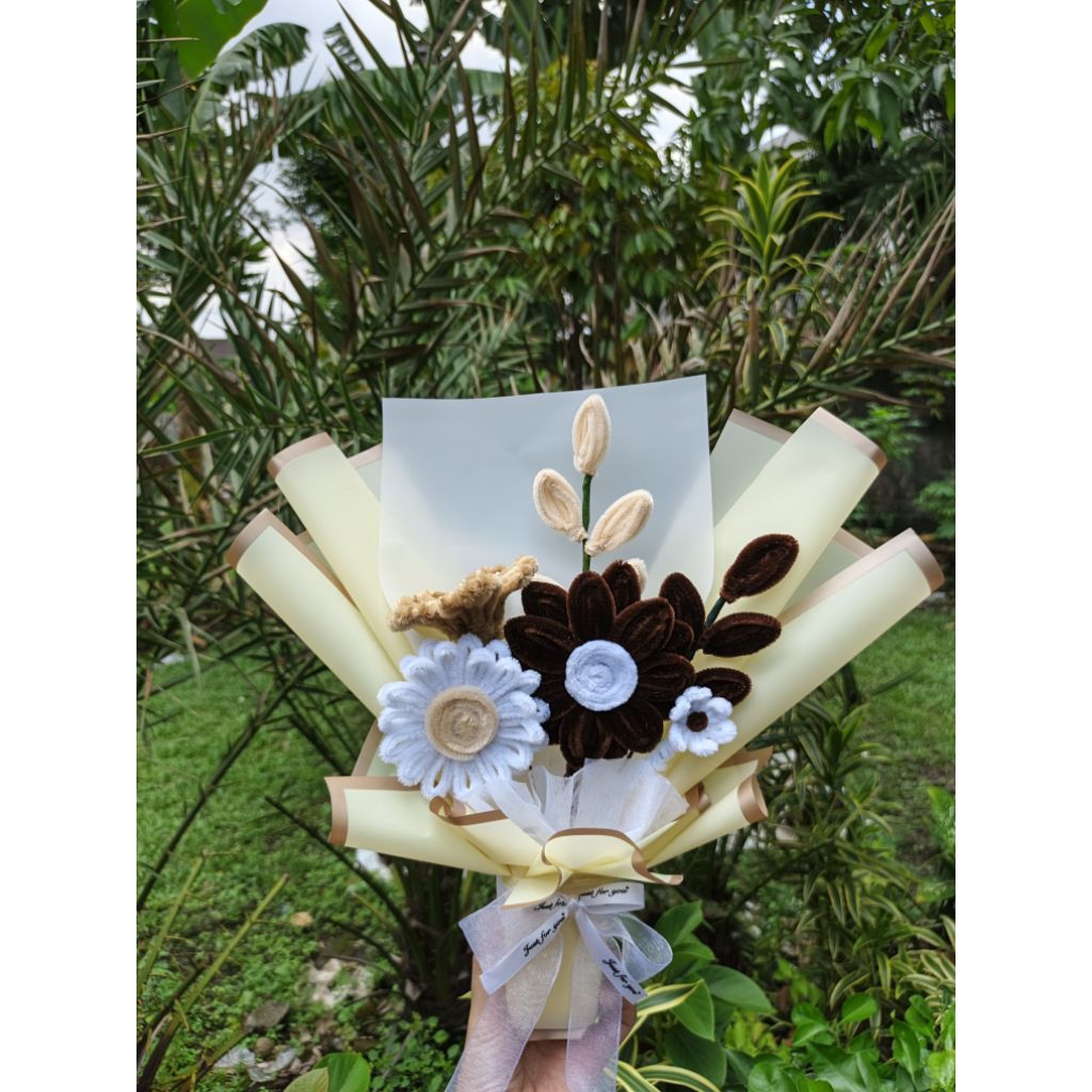 Bucket Bunga Cantik | Buket Bunga Wisuda | Bucket Flower