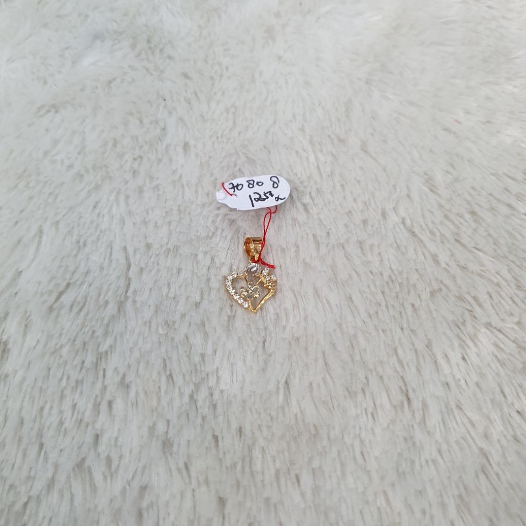 liontin love kecil ad banyak New Arrival emas kadar 70% berat 1,25gram