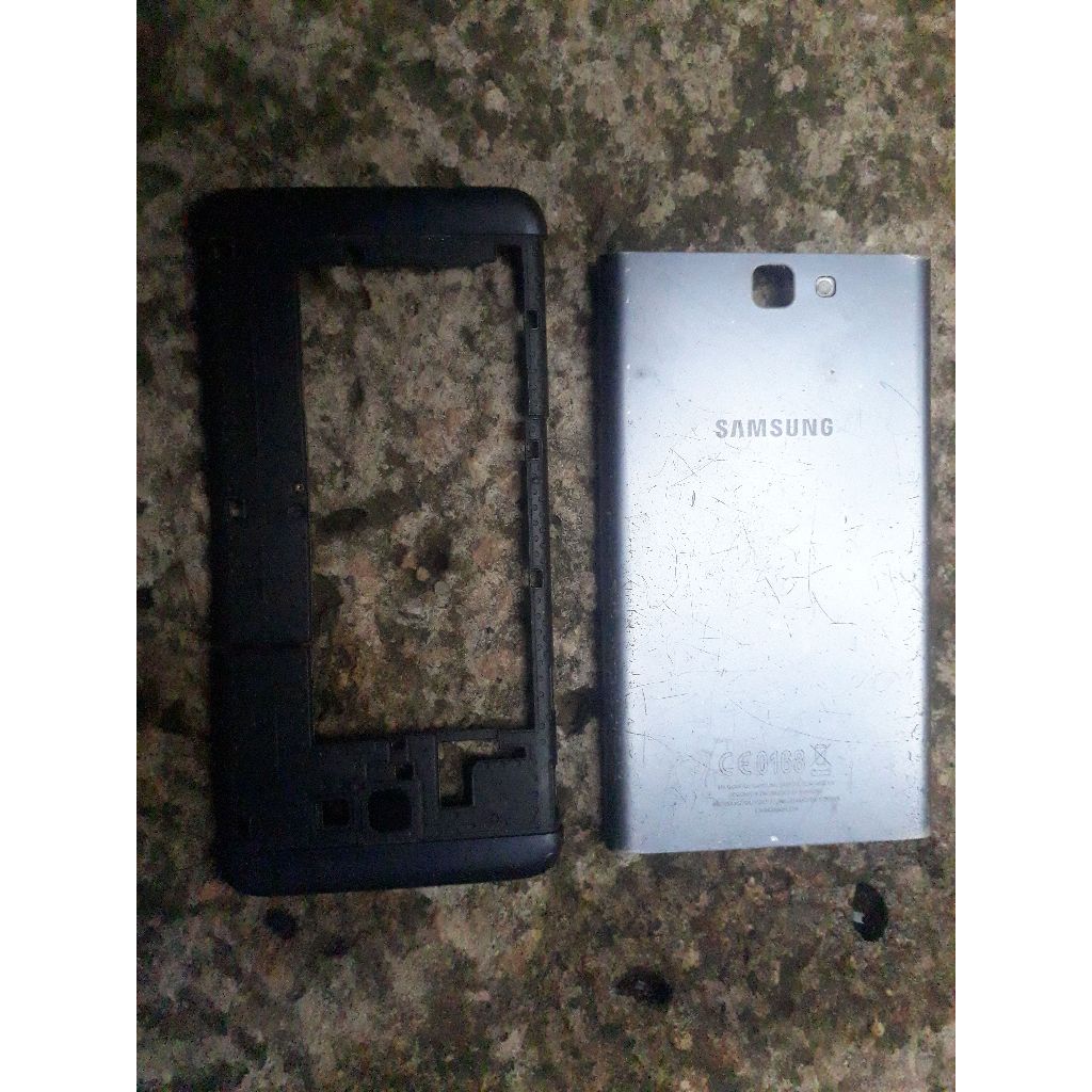 Samsung J7 Prime Backdor Bekas Warna hitam