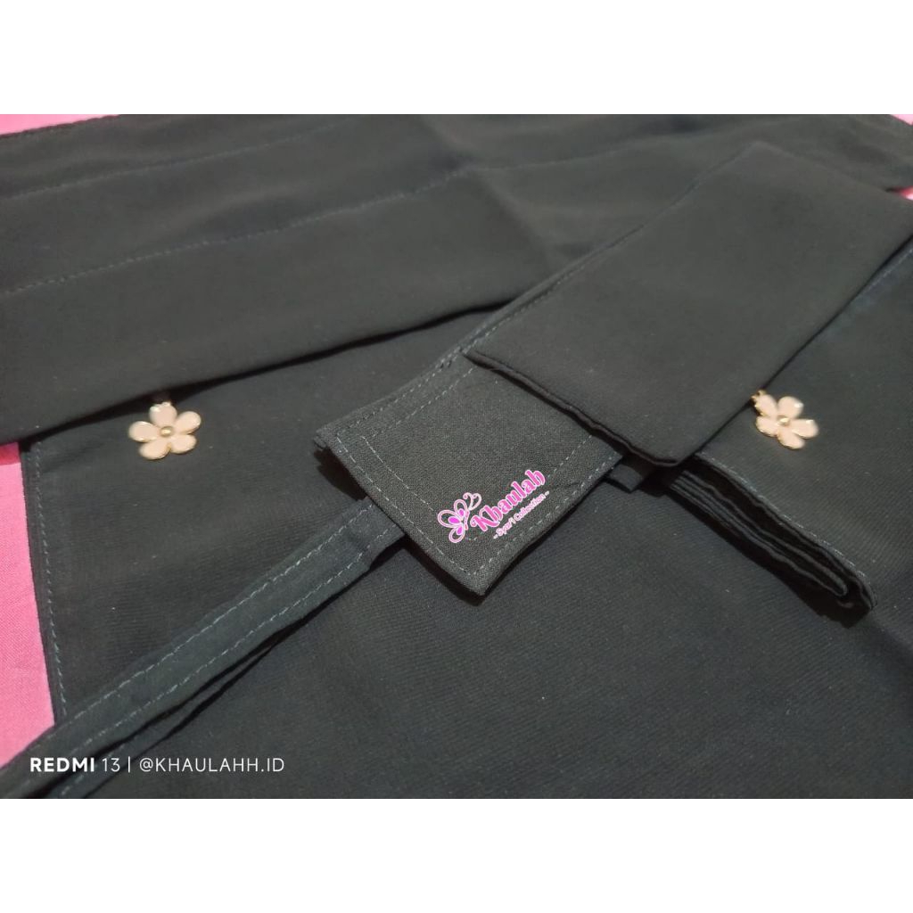 CADAR BANDANA PONI HIASAN BUNGA PINK PED KAKU/KERAS TEGAK