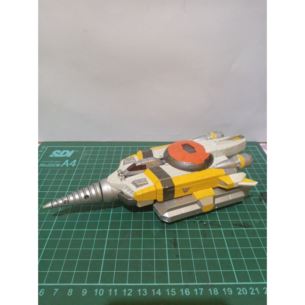 Ultraman cosmos techh land diver bandai