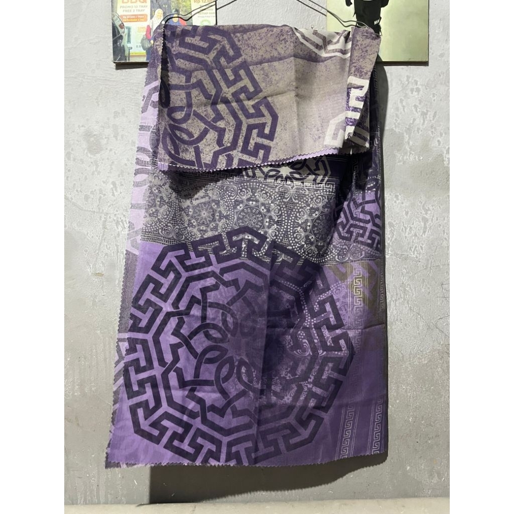 jilbab motif ungu
