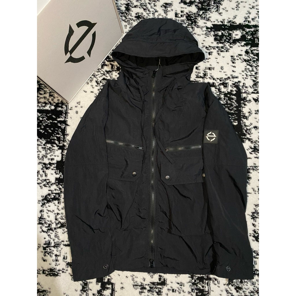 jaket nylon equator pride