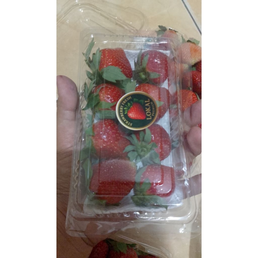 

strawberry fresh 130 gram