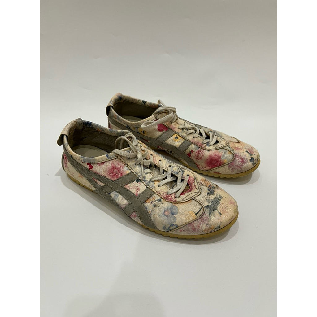 Sepatu onitsuka tiger sakura original jepang