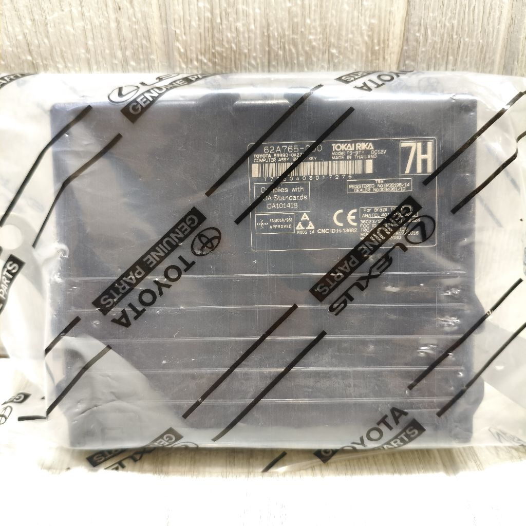 Modul Smart Key Toyota Fortuner VRZ
89990-0K220 89990-0K221 89990-0K222 Original