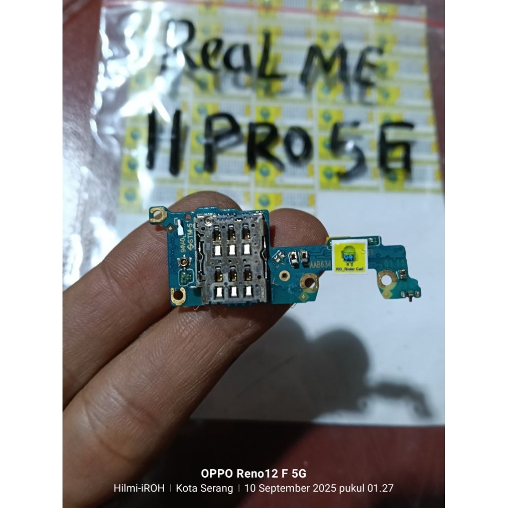 flexible papan LCD bawah konektor sim mic realme 11 pro 5G ori copotan