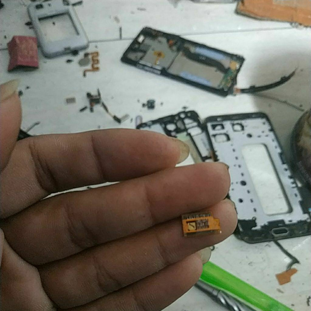 tombol recent bekas Samsung galaxy a7 2017