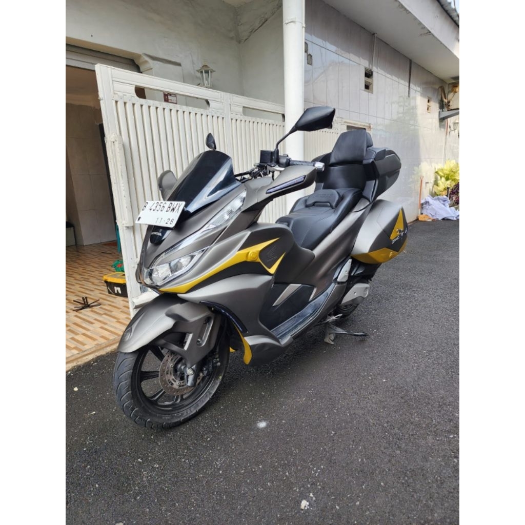 modifikasi PCX 150 goldwing