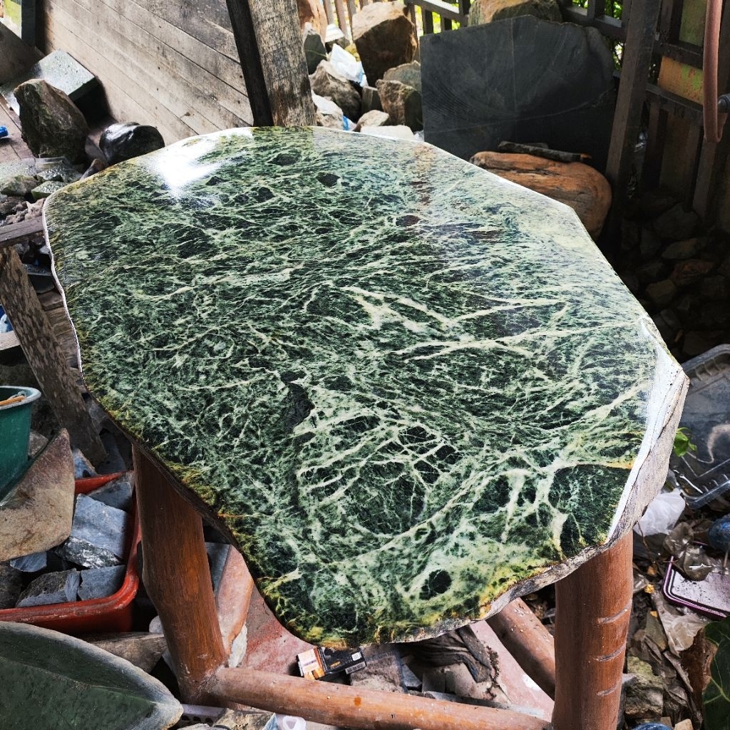 meja Giok Nephrite jade aceh