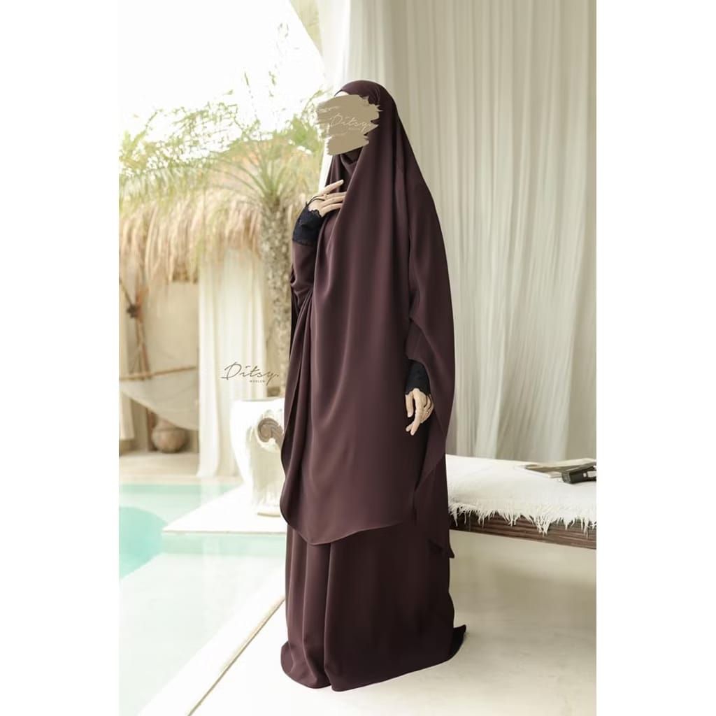 WAAFA ABAYA MAZEN BRUNETTE DRIFTWOOD BLACK VINEYARD WINE KAMBABA CARAFE BY DITSY SEPTEMBER 2025