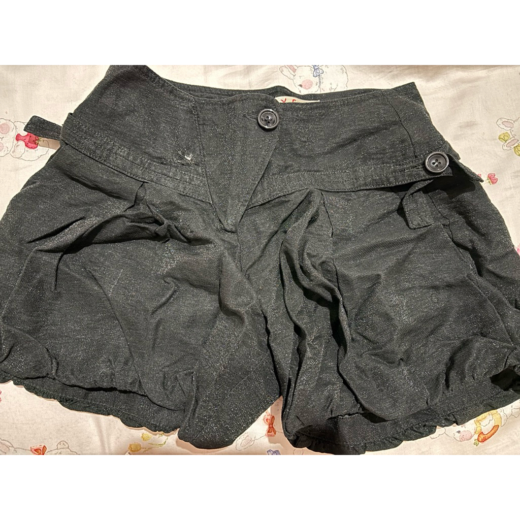 Preloved Celana Pendek Wanita X8