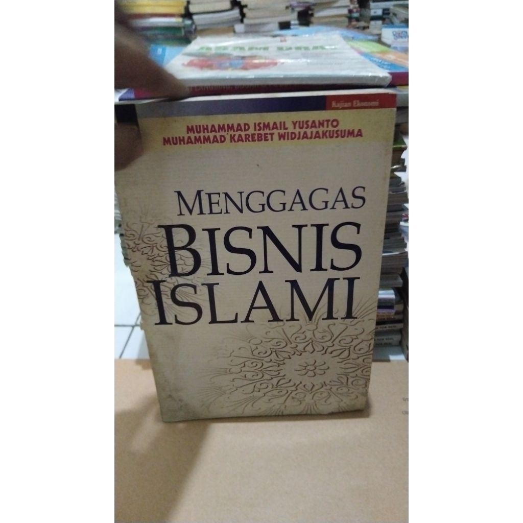 BUKU MENGGAGAS BISNIS ISLAMI