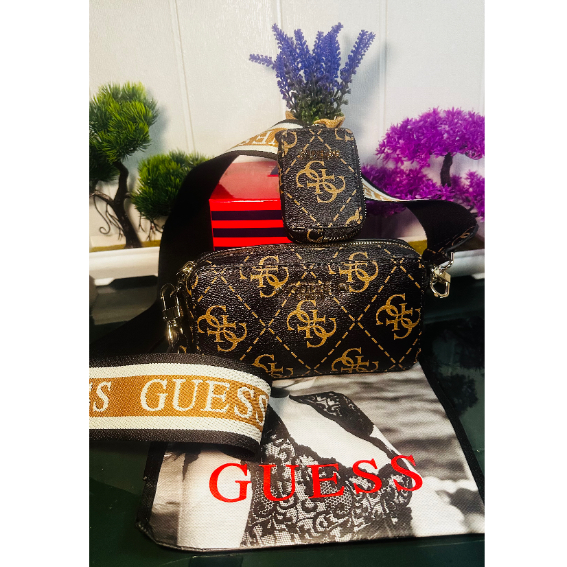 PRELOVED TAS GUESS ORIGINAL - REA MINI CROSSBODY CAMERA COKELAT