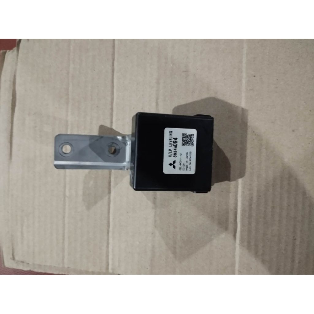 Modul ecu leveling Headlamp  all new pajero sport FACELIF 8634A094 Original