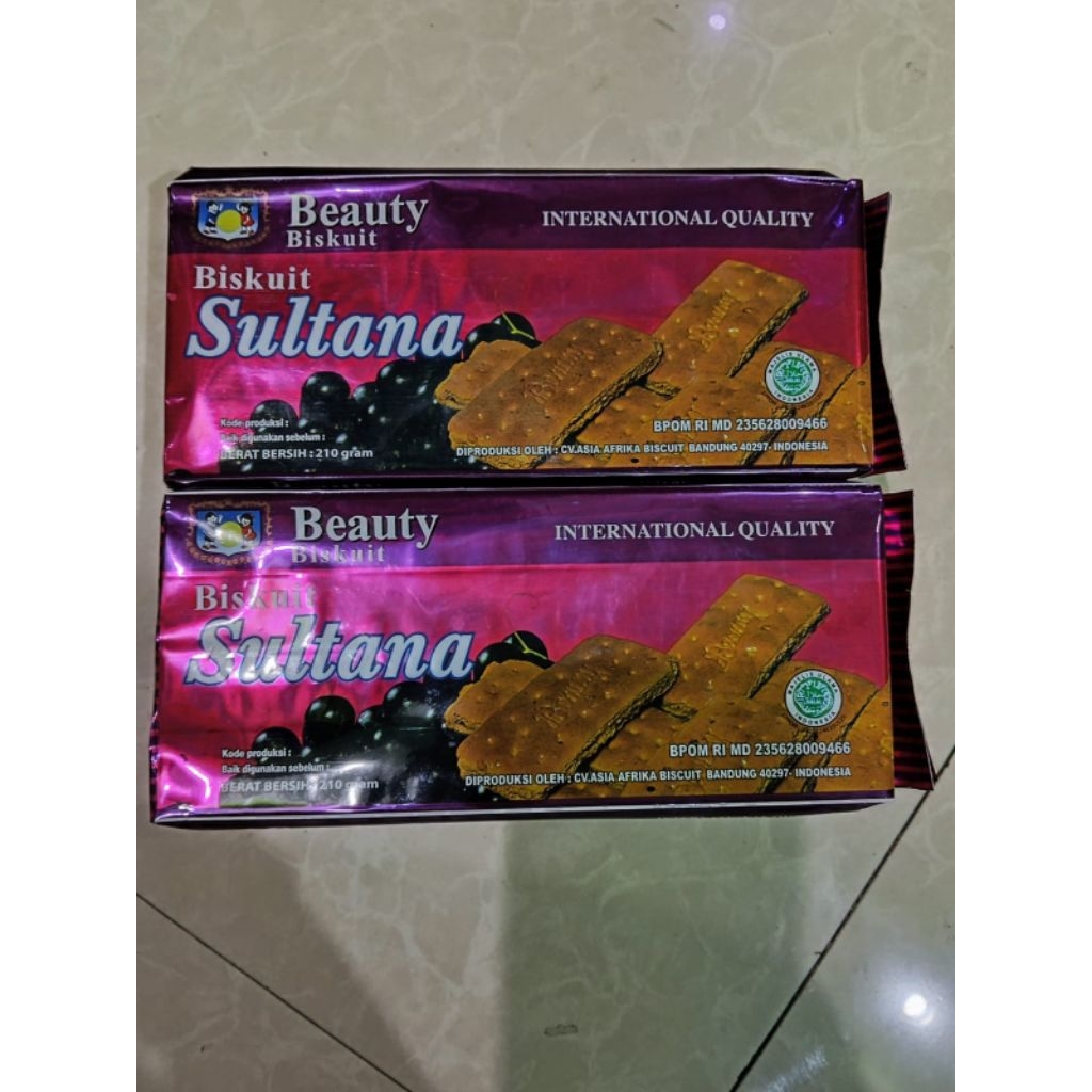 

Sultana Beauty Biskuit 100% ORI Berat Bersih:210 gr