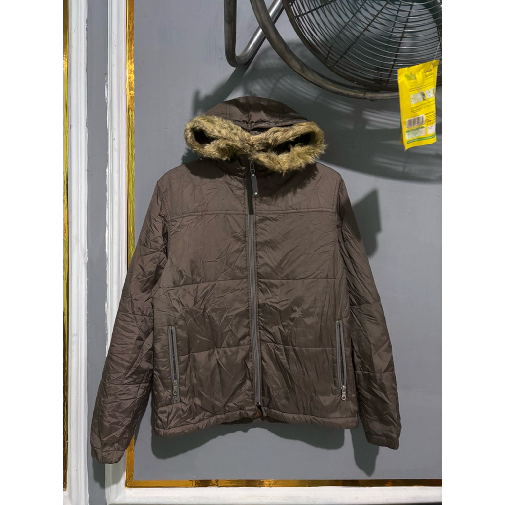 Jaket Uniqlo puffer Sherpa lepas pasang