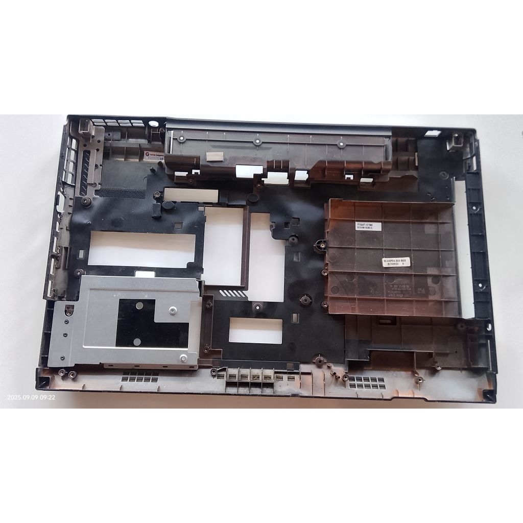 casing belakang laptop lenovo thinkpad L530
