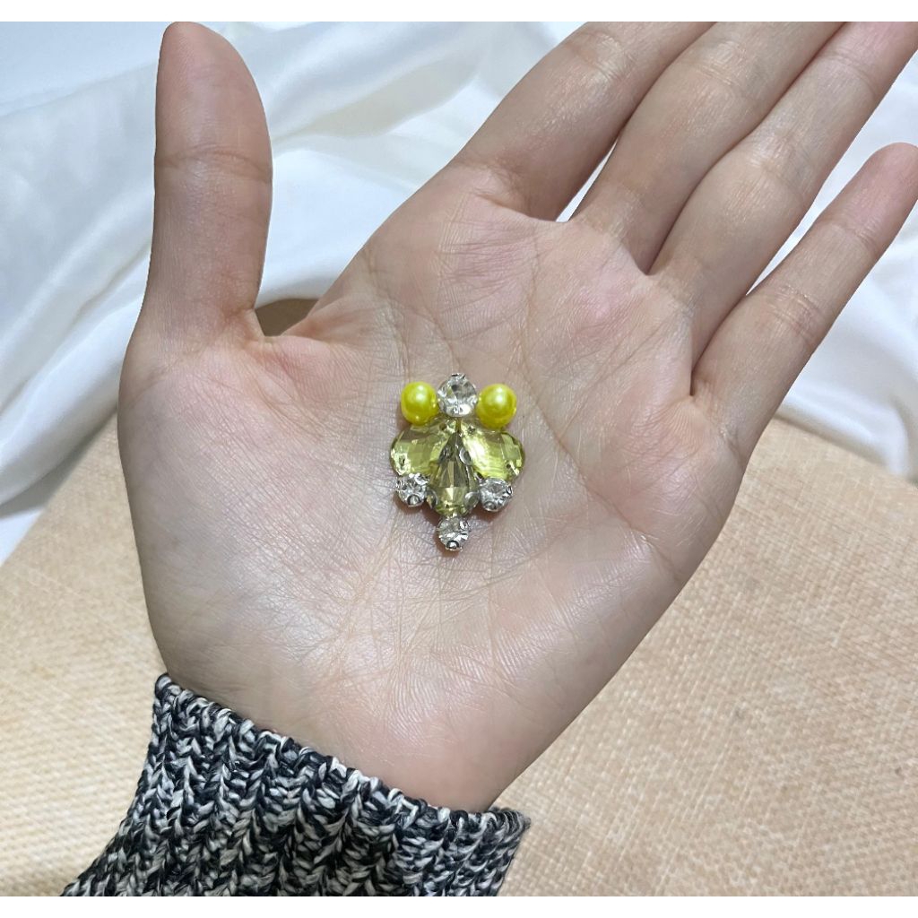 Payet instan, sampan ,mutiara ,payet premium ,Hiasan kebaya ,hijab , gaun ,dress ,baju pesta ,Payet 