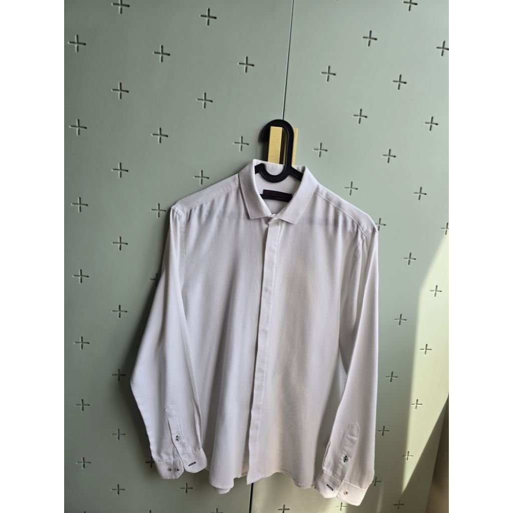[Preloved] Kemeja Putih Pria Executive