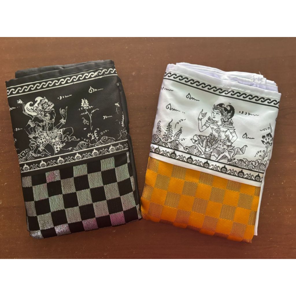 Wastra Pelinggih Catur