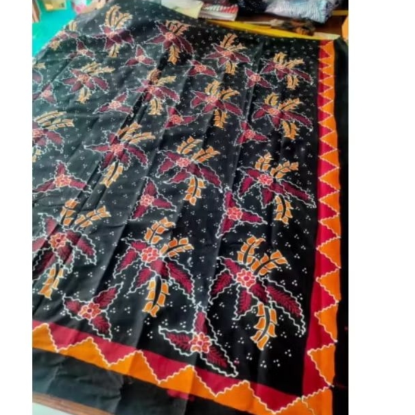 Kain Batik Tulis Asli Salem Brebesan Motif Baru