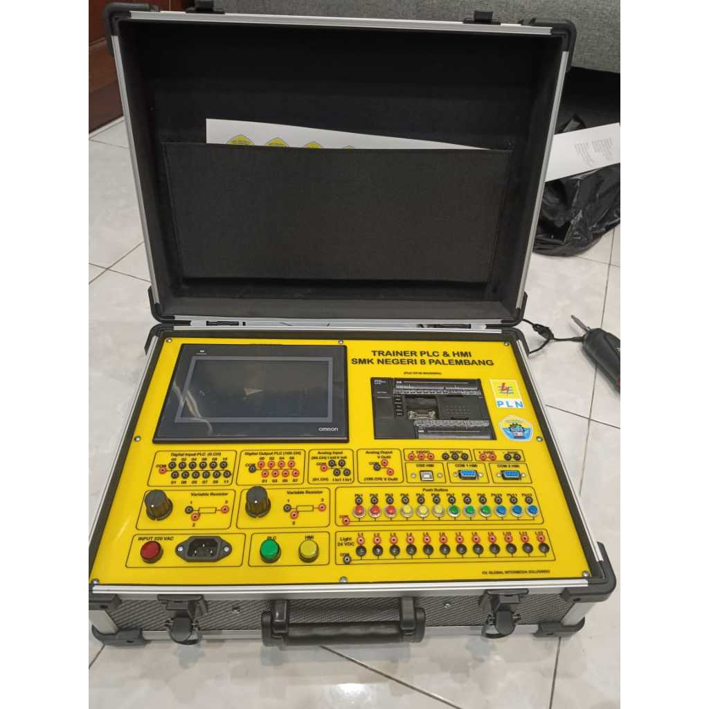 Trainer PLC dan HMI Omron