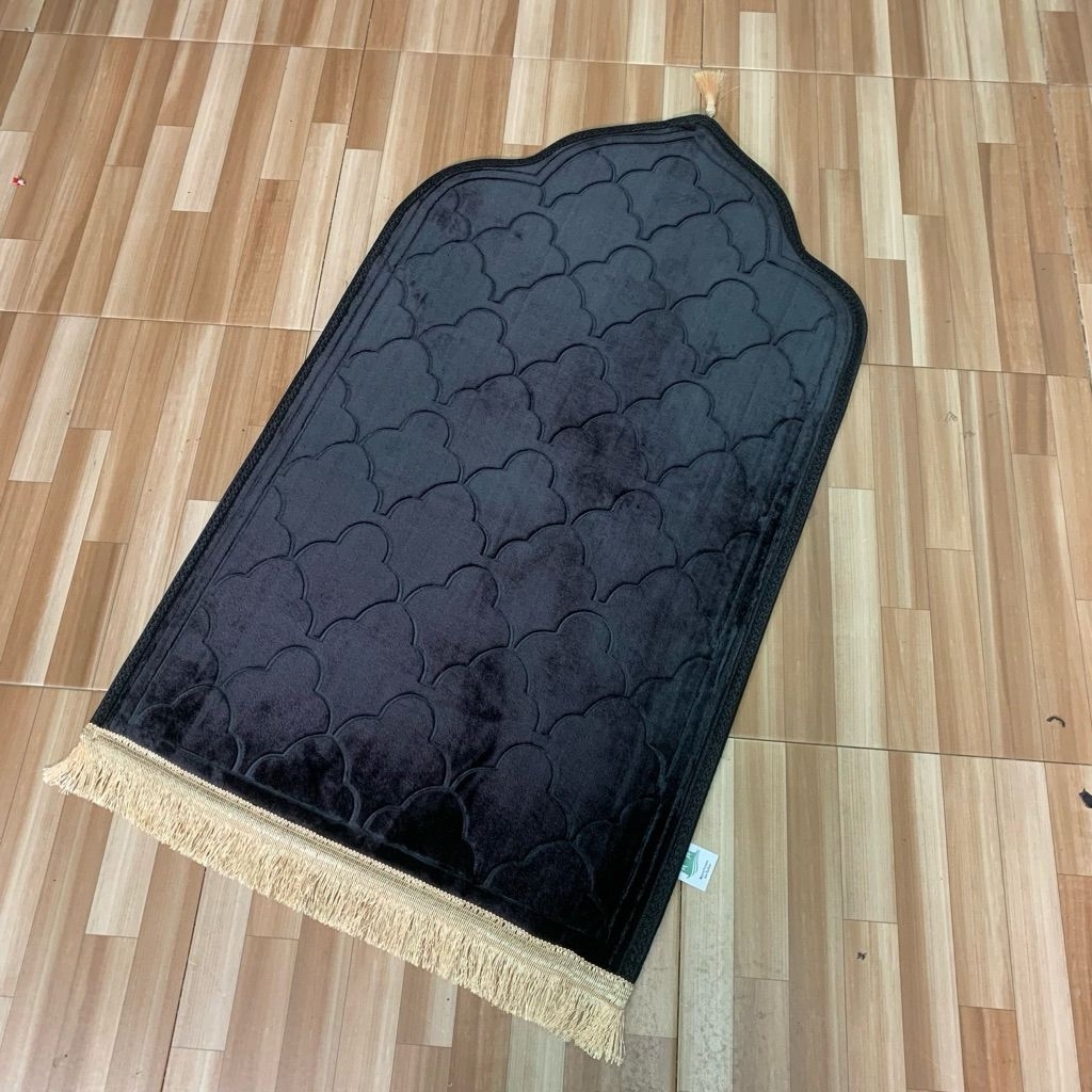 Sajadah premium turki polos/sajadah anti slip/Sajadah kubah polos premium anti slip