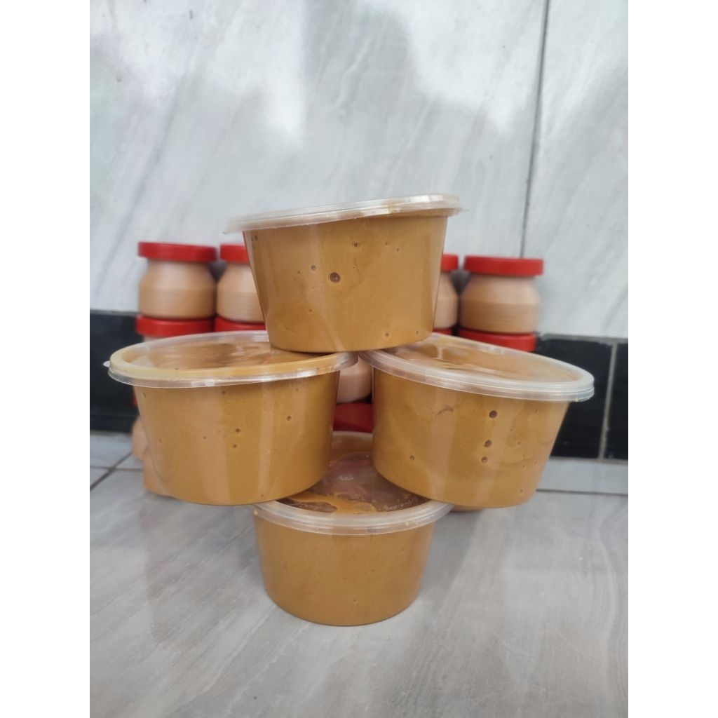 

Petis Madura Asli Ikan Tuna KentL & Lembut Agak Kuning (1 pcs 400grm)