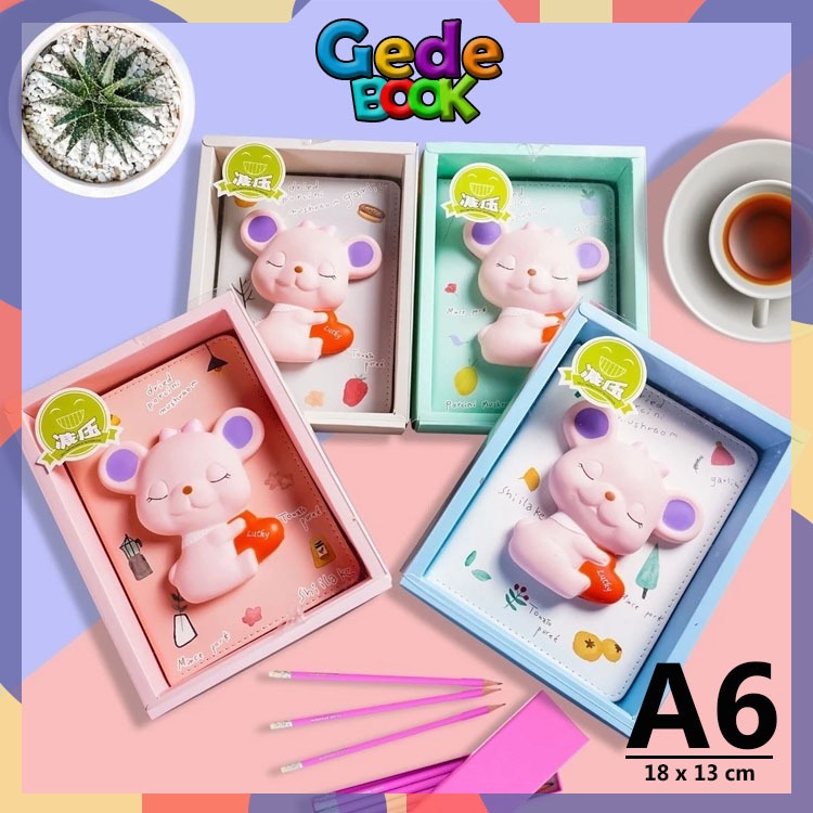 

Notebook Squishy Diary lucu Agenda jurnal planner Buku tulis anak Buku Catatan Karakter Tikus A5 Ukuran 13 x 17,5 cm- Mouse