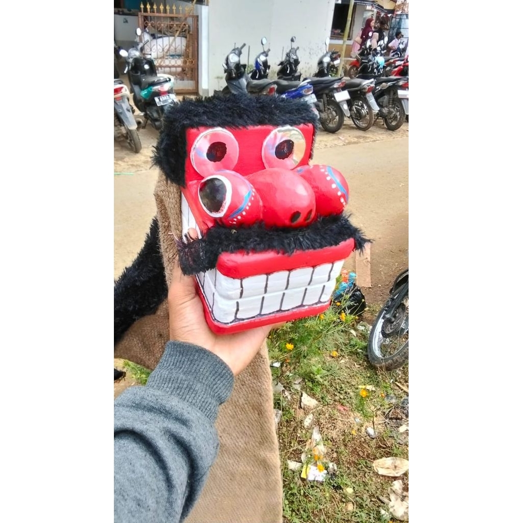 bangbarongan kayu besar mainan anak / barongan kayu karung goni/ barongan kayu mainan anak/ barongan