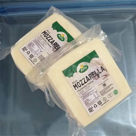 

Ready Ecer Murah Arla Mozarella 250gr